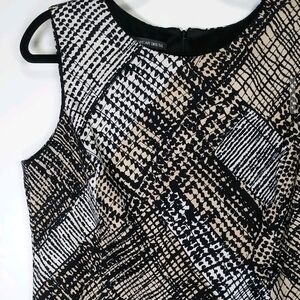 Jones Wear Monochrome Patterned Dress EUC